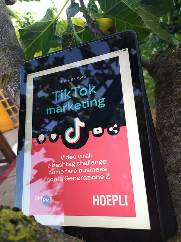 recensione-libro-Tik-Tok-Marketing